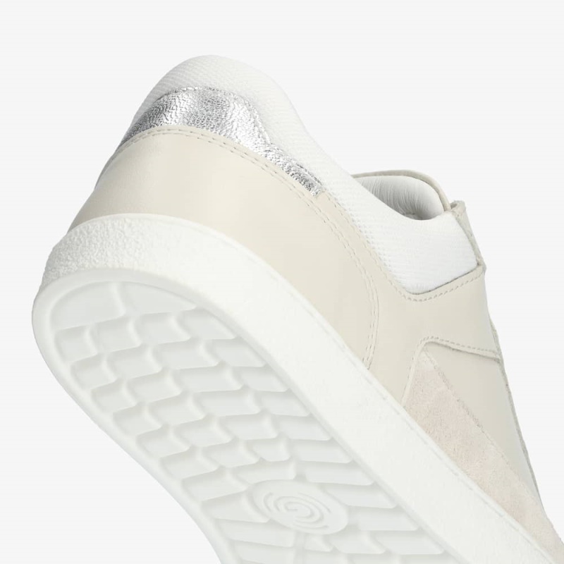 Groundies Schweiz Beige Hoffrauen